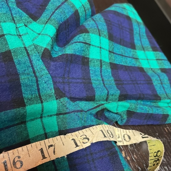 Cakeworthy Green Plaid Button Down Hocus Pocus Size S. - Picture 6 of 7